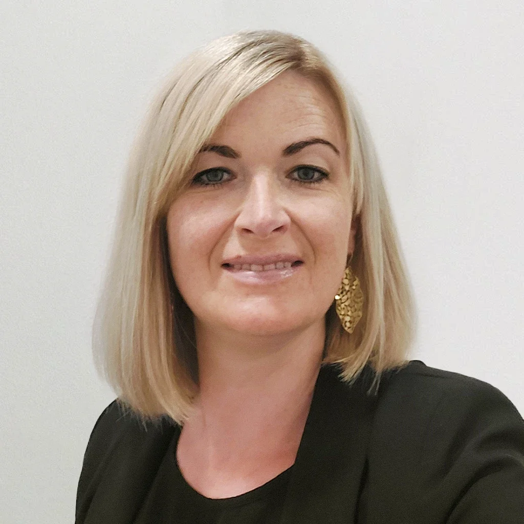 Ansprechpartner-Ivonne-Stieglbauer.webp